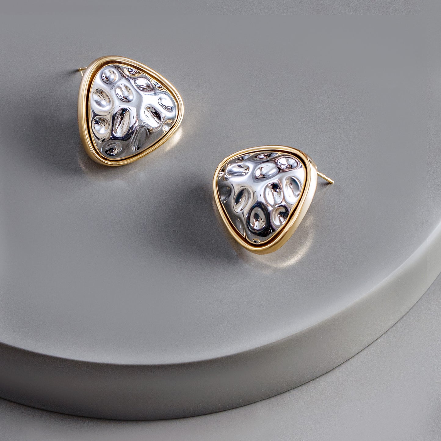 Avocado Textured Studs in dual tone