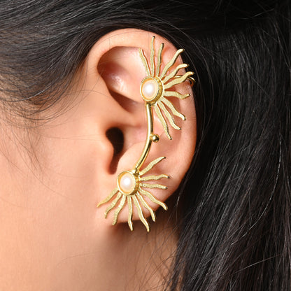 Abstract Sun Ear Climber